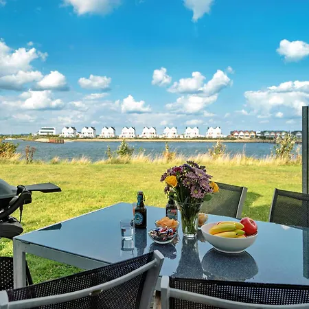An Der Ostsee By Seeblick Ferien Oro, Direkte Wasserlage,sauna, E-saeule Holiday home *