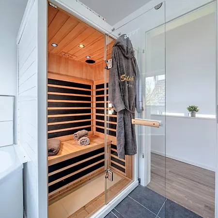 An Der Ostsee By Seeblick Ferien Oro, Direkte Wasserlage,sauna, E-saeule Dom wakacyjny Olpenitz