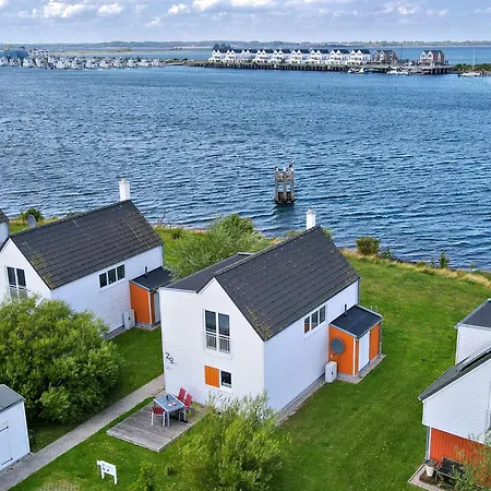 An Der Ostsee By Seeblick Ferien Oro, Direkte Wasserlage,sauna, E-saeule Dom wakacyjny